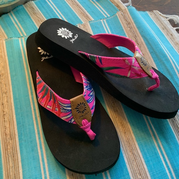 cheap yellow box flip flops